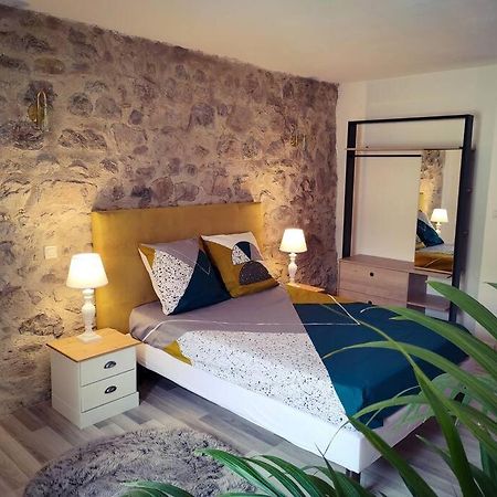 Maison De Village Avec Terrasse Luc-en-Diois Dış mekan fotoğraf